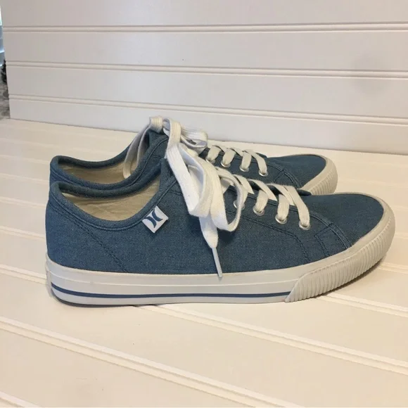 Hurley Ceta - Picture 2 of 10